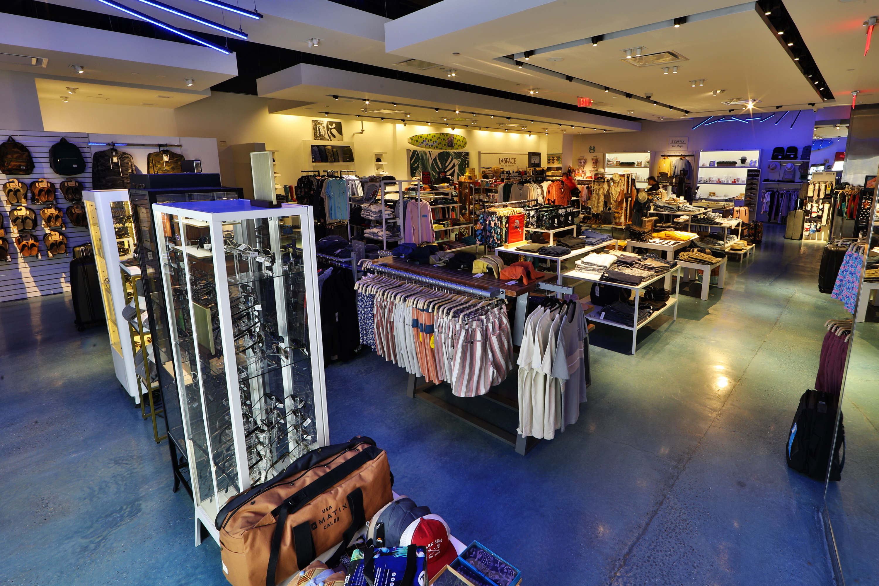 flying point interior