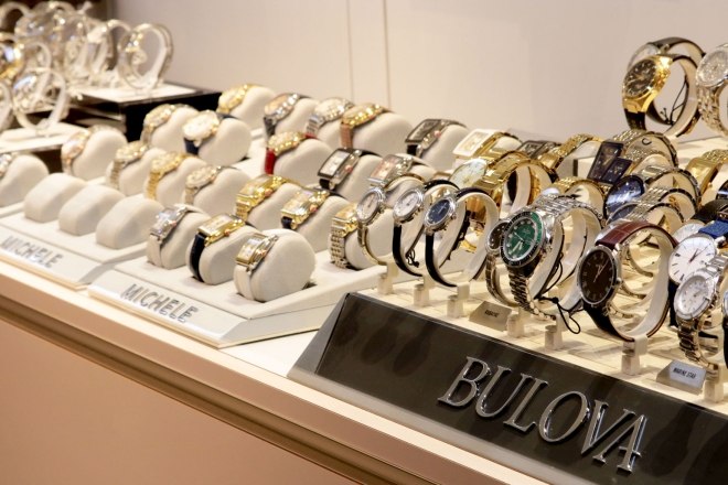 Time After Time watches display