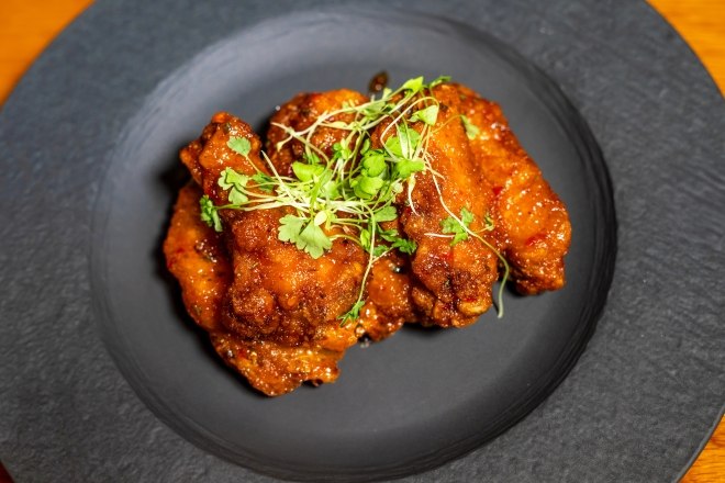 siracaha wings villain & saint