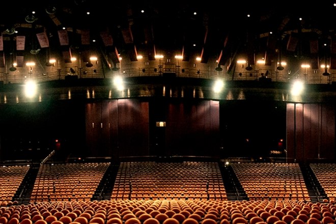 header-ovation-hall-from-stage.jpg